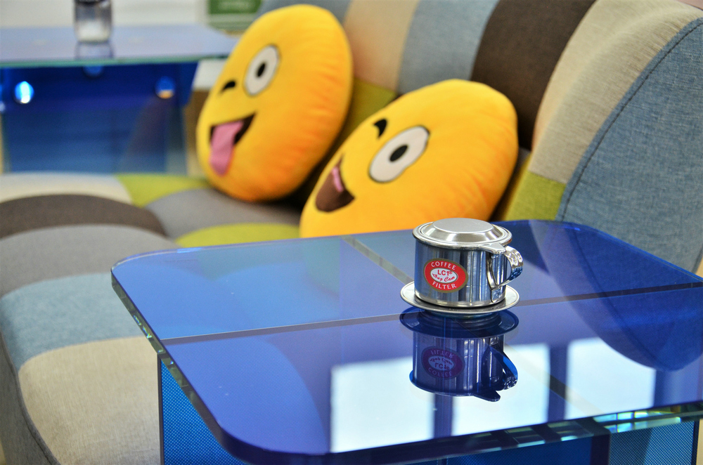 コーヒーテーブル